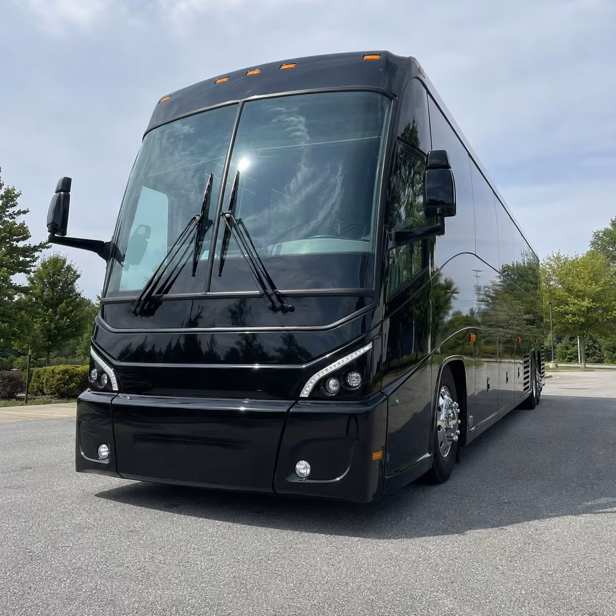 connect woodbridge employees to the metropark station and regional transit links