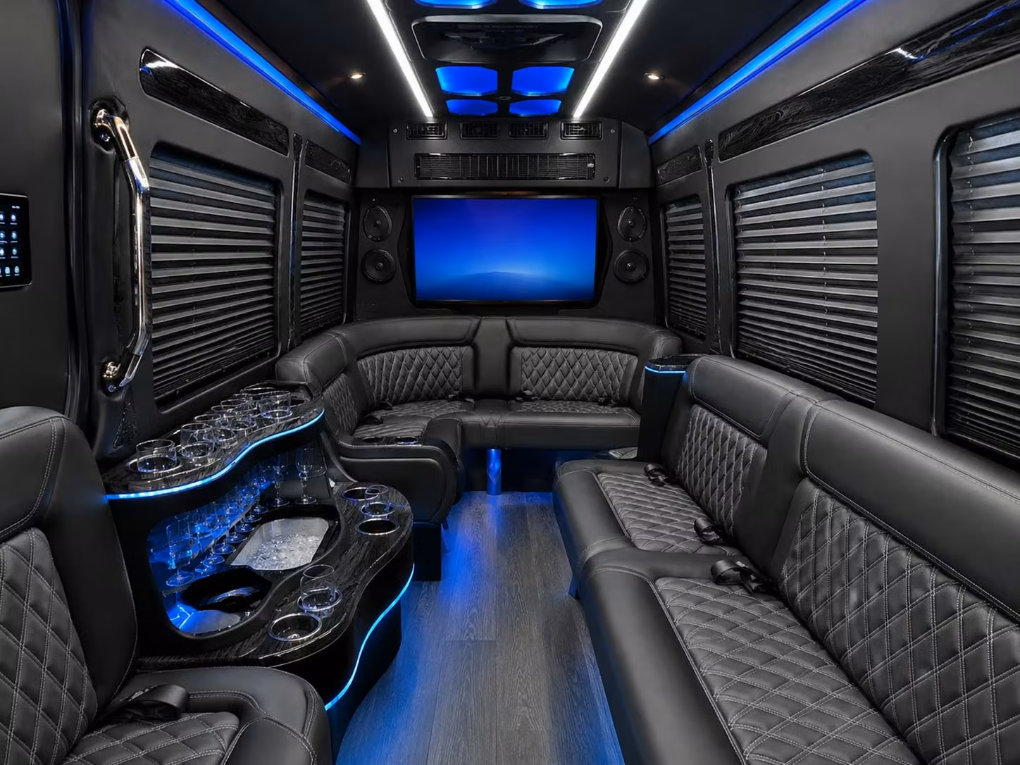 new york yankees and mets game day transportation from woodbridge