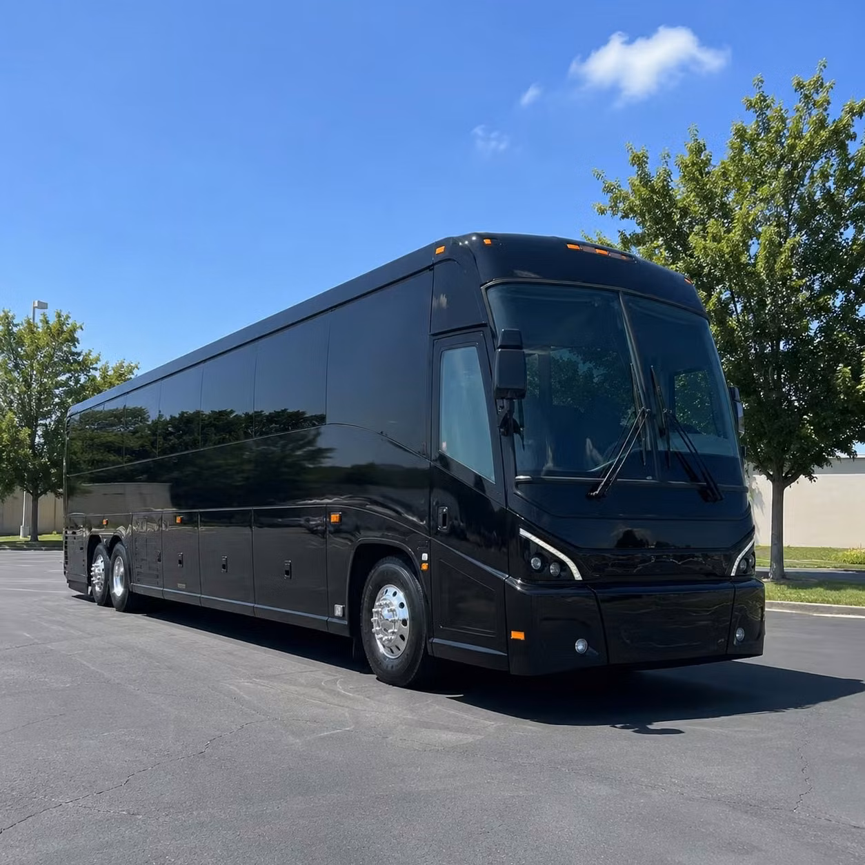 shuttle your woodbridge workforce between route 1 corridors and nj transit hubs